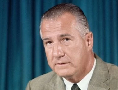 Σπύρος Άγκνιου: Ο Ελληνοαμερικανός Αντιπρόεδρος των ΗΠΑ και η προειδοποίησή του για τους σιωνιστές (φωτό, βίντεο)